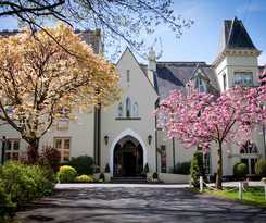 The Glen Yr Afon House