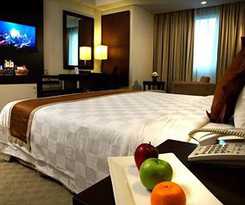 Hotel Claro Makassar (ex Grand Clarion Hotel y Convention)