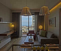 Hotel Parktower Suites