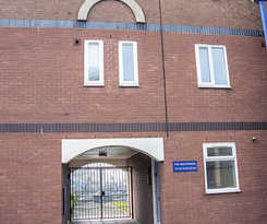 Base Serviced Apartments - The Docks
