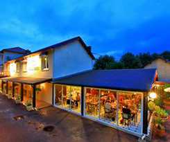 Auberge De La Petite Reine