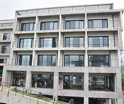 Hotel Dombe Resort