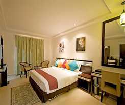 Hotel Centra By Centara Muscat Dunes