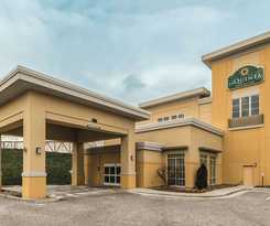 Hotel La Quinta Inn & Suites by Wyndham Knoxville Papermill