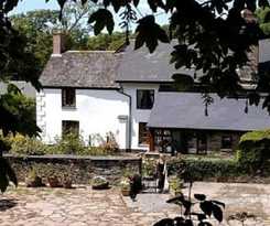 Hotel Burton Farmhouse