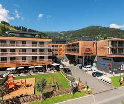 Hotel Alpenparks and Apartment Central