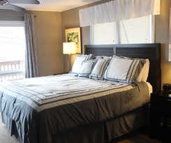 Cliff Dwellers Inn