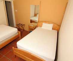 Hotel Red Inn Heritage