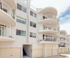 Bayviews and Harbourview Holiday Apartments