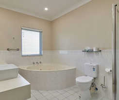 Hotel Australian Homestead