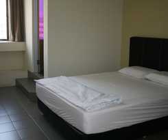 Hotel Fairlane Inn