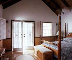Villa Beach Cottages