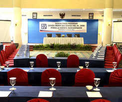 Hotel Grand Tiga Mustika