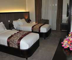 Hotel Elilly International