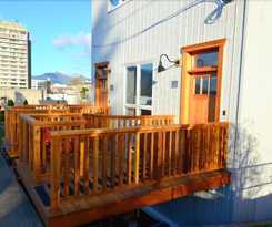Hotel First Avenue Executive Suites