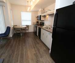 Hotel River Station Suite