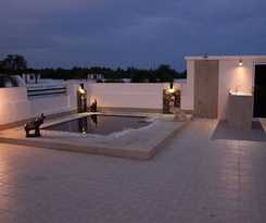 Hotel Talay Tara Resort