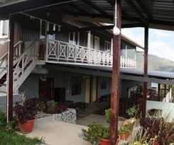 Hotel Ceaser's Place