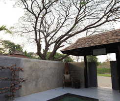 Baan Suan Residence