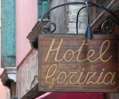 Gorizia A La Valigia