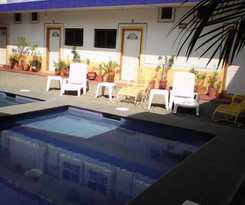 Hotel Sarabi Barra De Navidad