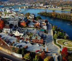 Bluff View Inn