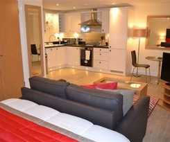 Hotel Central Point By House Of Fisher