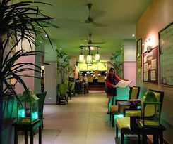 Momento Resort