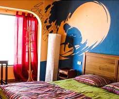 Red Star Surf -