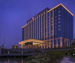 Hotel Hualuxes And Resorts Yangjiang City Center