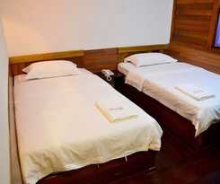 Hotel OYO 210 Hotel Five 2