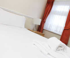 Hotel Brentwood Guest House