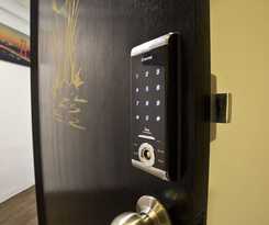 Hostel 7 Wonders (sg Clean)