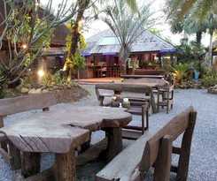 Baan Baitan Resort