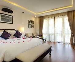 Hotel Mulberry Collection Silk Village