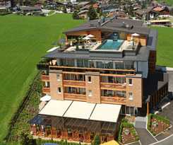 Hotel Alpina Zillertal - Family . Lifestyle . Kinderhotel