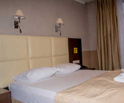 Hotel Otel Elisa Inn