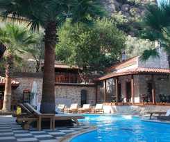 Dores Residence