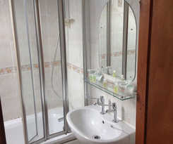 Hotel Glan Yr Afon Inn