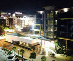 3 Kwan Village