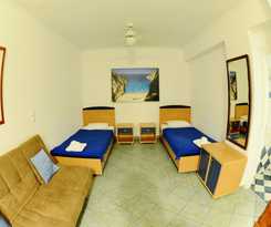 Hotel Mesogeios 2000