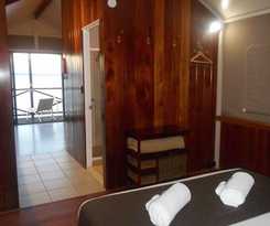 Hotel Two Shores Holiday Village