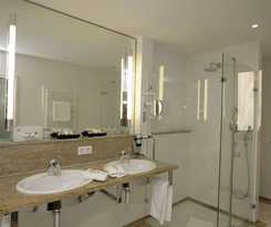 Hotel Waldhotel Tannenhäuschen