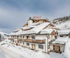 Hotel Montana Apartments