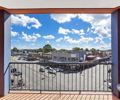 Hotel Quality Suites Boulevard On Beaumont