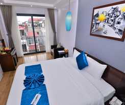 Hotel Bella Premier & Rooftop Skybar 