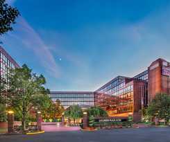 Hotel La Guardia Plaza Hotel