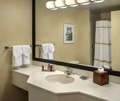 Hotel Marriott New York at the Brooklyn Bridge