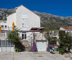 Hotel Guest House Rosa Bianca