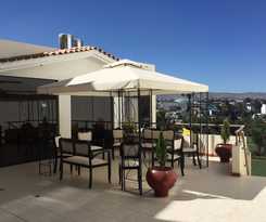 Casa Mores Inn